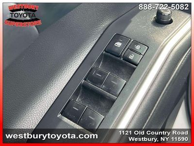 2023 Toyota Highlander - Photo 21