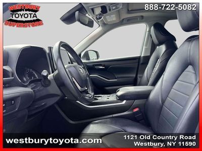 2023 Toyota Highlander - Photo 19