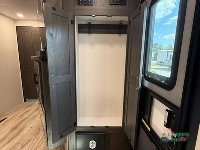 2026 Venture RV SportTrek - Photo 16