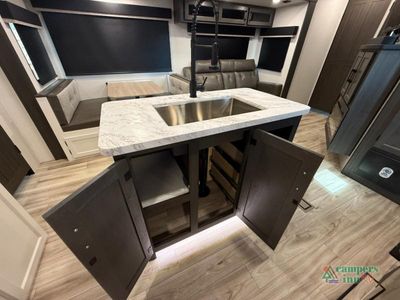 2026 Venture RV SportTrek - Photo 30