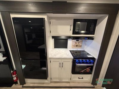 2026 Venture RV SportTrek - Photo 27