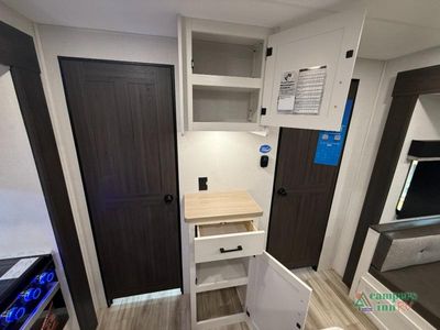 2026 Venture RV SportTrek - Photo 26