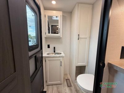 2026 Venture RV SportTrek - Photo 34