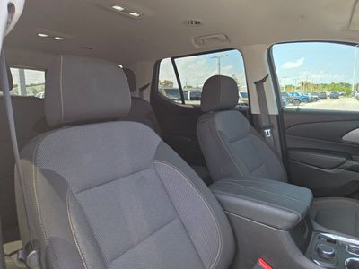 2021 Chevrolet Traverse - Photo 11