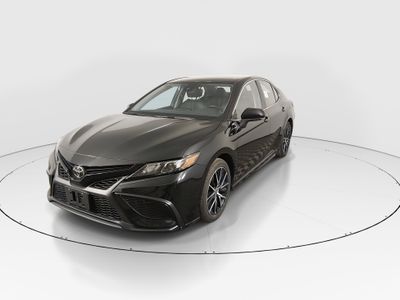 2023 Toyota Camry - Photo 3