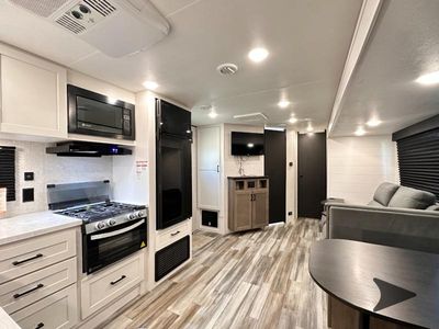 2025 Jayco Jay Flight SLX — photo 23 view
