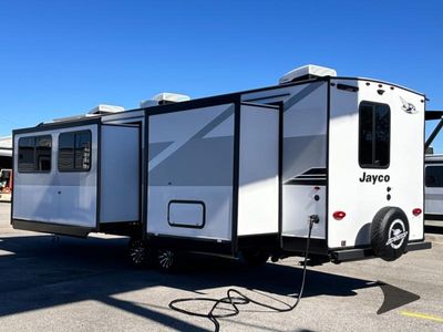 2025 Jayco Jay Flight SLX — photo 11 view