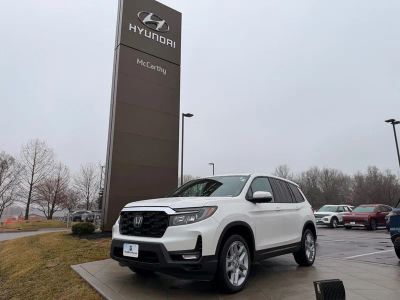 2025 Honda Passport - Photo 1