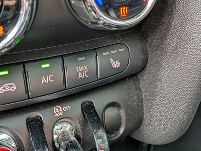 2017 MINI Hardtop 2 Door - Photo 31