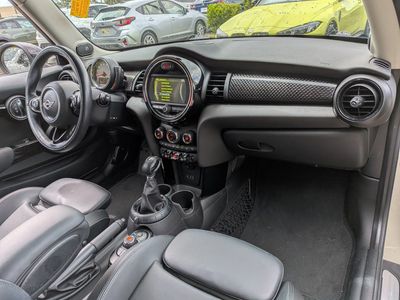 2017 MINI Hardtop 2 Door - Photo 15
