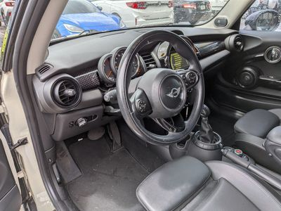 2017 MINI Hardtop 2 Door - Photo 18