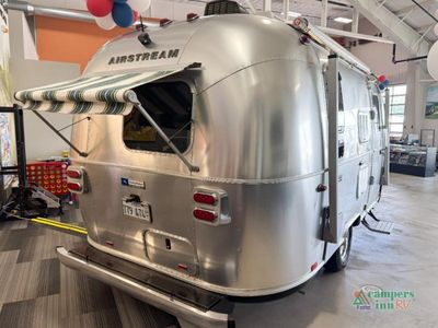 2018 Airstream Tommy Bahama - Photo 4