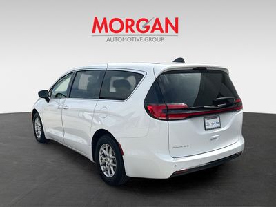 2025 Chrysler Pacifica - Photo 5