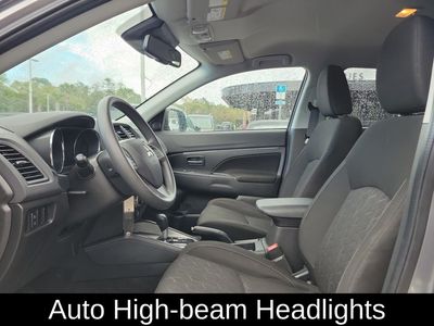 2023 Mitsubishi Outlander Sport - Photo 2