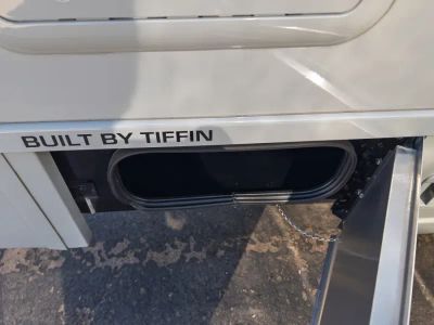 2026 Tiffin MIDAS - Photo 18