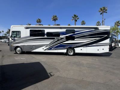 2026 Fleetwood BOUNDER — photo 18 view