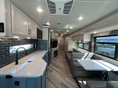 2026 Fleetwood BOUNDER — detail view