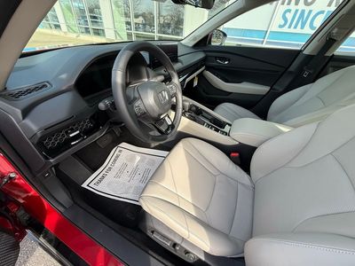 2025 Honda Accord Sedan - Photo 15