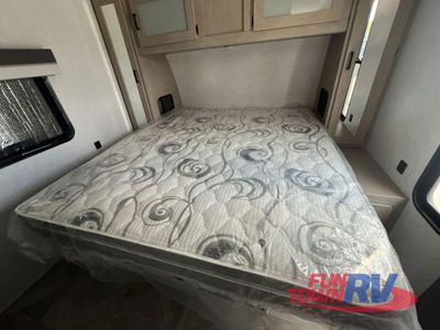 2023 Forest River RV Wildwood - Photo 38