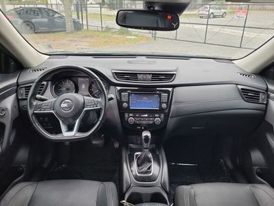 2017 Nissan Rogue - Photo 26