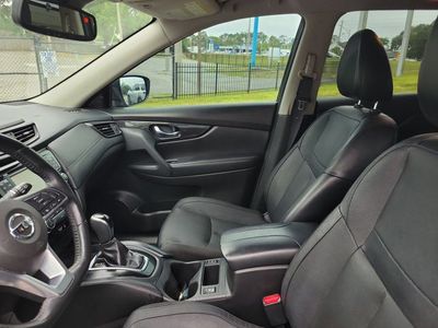 2017 Nissan Rogue - Photo 14