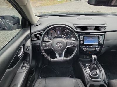 2017 Nissan Rogue - Photo 27