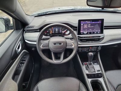 2024 Jeep Compass - Photo 27