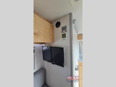2023 nuCamp RV TAB 320 - Photo 8