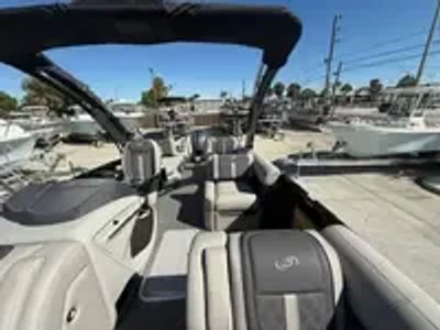 2025 Barletta Lusso L25MA - Photo 11