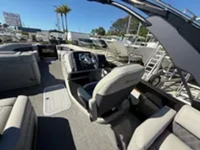 2025 Barletta Lusso L25MA - Photo 18