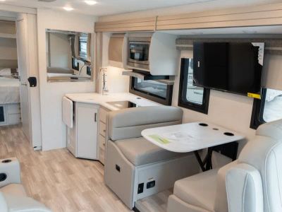 2026 Thor Motor Coach VEGAS - Photo 5