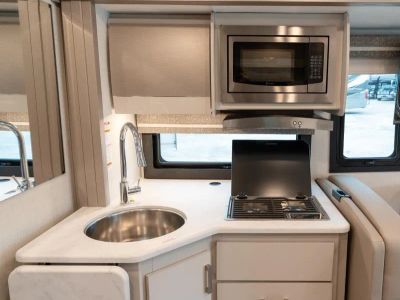 2026 Thor Motor Coach VEGAS - Photo 7