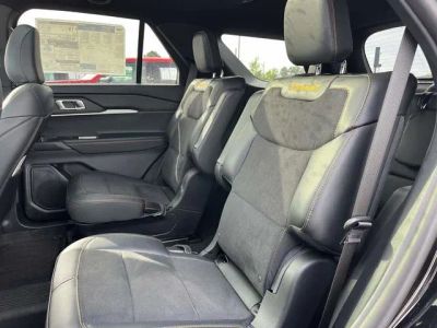 2026 Ford Explorer — photo 9 view