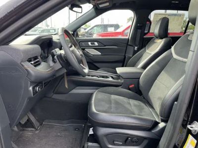 2026 Ford Explorer — photo 11 view