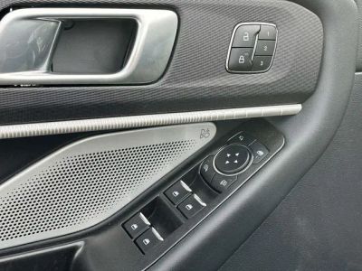 2026 Ford Explorer — photo 13 view