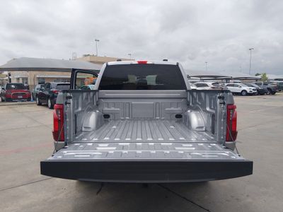 2025 Ford F-150 - Photo 11