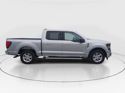 2025 Ford F-150 - Photo 8