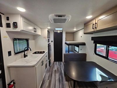 2026 Jayco Jay Flight SLX - Photo 19