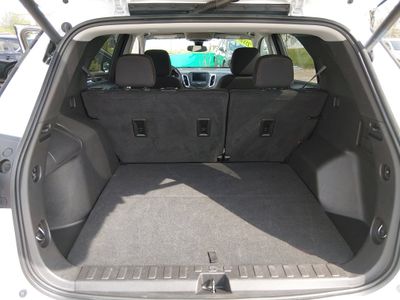 2024 Chevrolet Equinox — photo 11 view