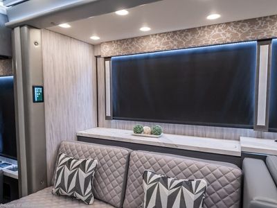 2027 Foretravel Realm Presidential Luxury Villa 7 (LV7) Bath & 1/2 - Photo 18