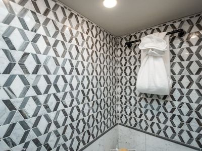 2027 Foretravel Realm Presidential Luxury Villa 7 (LV7) Bath & 1/2 - Photo 67