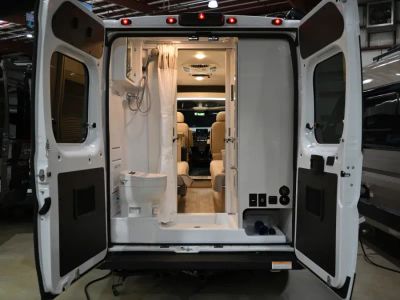 2027 Thor Motor Coach TELLARO - Photo 2