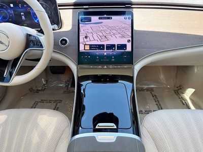 2022 Mercedes-Benz EQS - Photo 18
