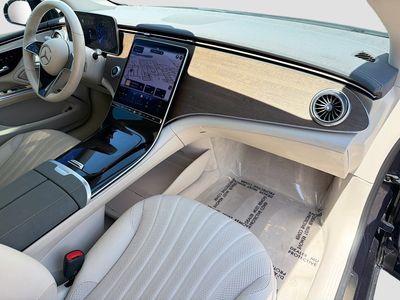 2022 Mercedes-Benz EQS - Photo 13