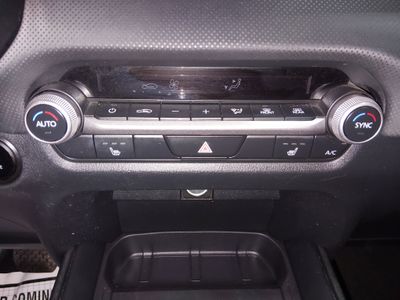 2023 Mazda CX-50 - Photo 19