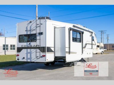 2026 Cougar Half-Ton 29MBD - Photo 9