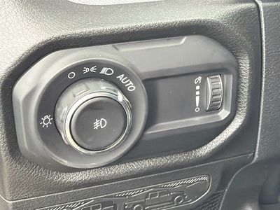 2026 Jeep Wrangler - Photo 34