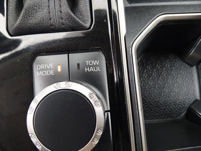 2022 Toyota Tundra 2WD - Photo 16