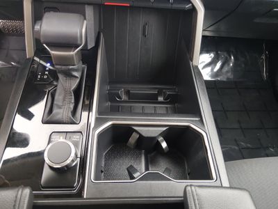2022 Toyota Tundra 2WD - Photo 21