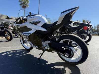 2026 CFMOTO 450SS - Photo 7